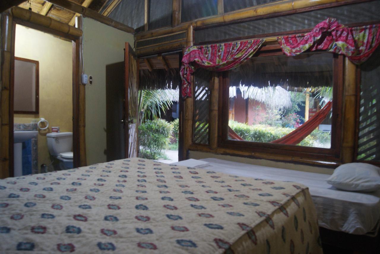 Hotel Sumpa Монтаньита Номер фото
